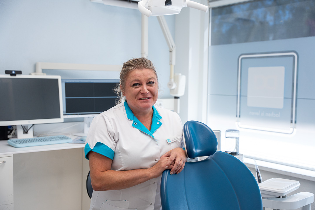 Werken bij Dental Clinics - NATALI~1